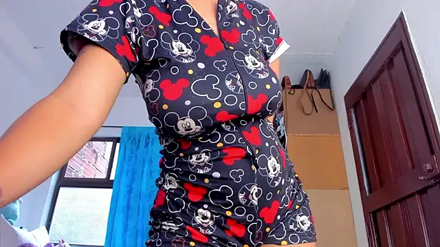 Snapshot of AlondraDiossa03 chatting on November 2025 07:10:01 PM AlondraDiossa03 online show from November 2025 07:10:01 PM