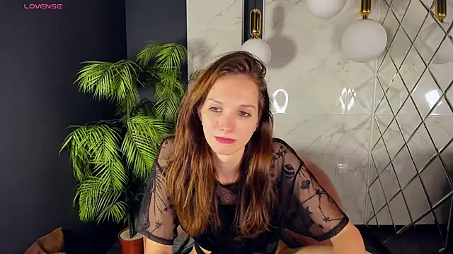 MirandaGlow online show from December 2024 12:45:02 PM