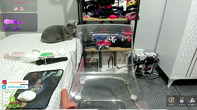 bisexyelizz online show from March 2025 10:37:02 PM