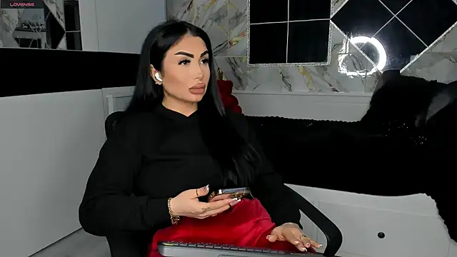Snapshot of mistress_meryem chatting on March 2025 03:14:02 AM mistress meryem online show from March 2025 03:14:02 AM