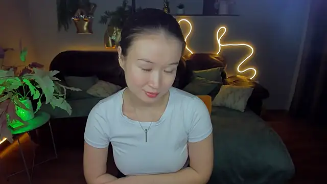 PollyOcean online show from December 2024 02:19:02 PM