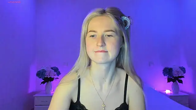 AnnaCarrera online show from March 2025 09:32:02 PM