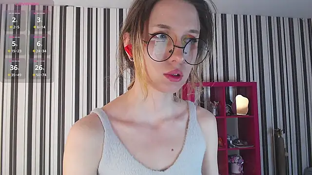 Snapshot of _Hanna_Moon_ chatting on March 2025 06:54:02 AM  Hanna Moon  online show from March 2025 06:54:02 AM