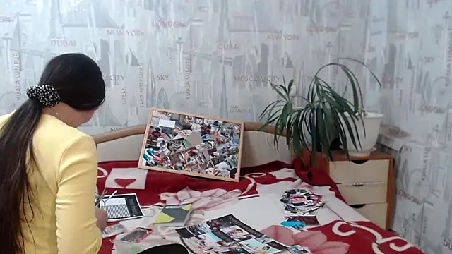 Snapshot of GinaQSoul chatting on December 2024 02:46:02 PM GinaQSoul online show from December 2024 02:46:02 PM