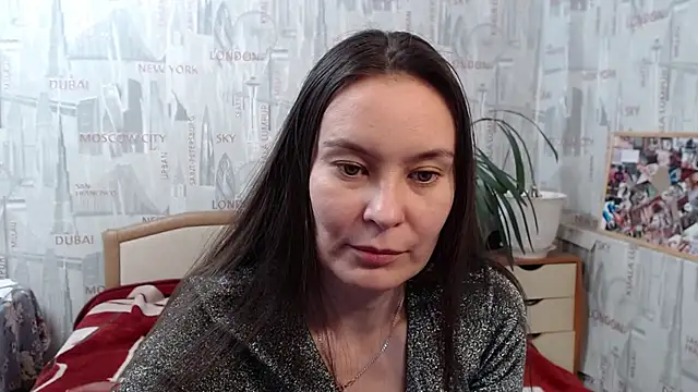 Snapshot of GinaQSoul chatting on January 2025 05:44:02 PM GinaQSoul online show from January 2025 05:44:02 PM