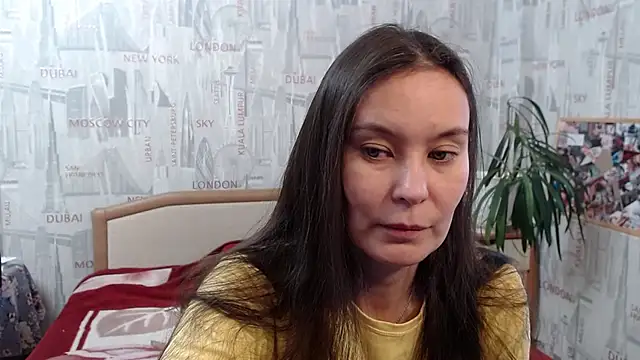 Snapshot of GinaQSoul chatting on January 2025 08:29:01 AM GinaQSoul online show from January 2025 08:29:01 AM