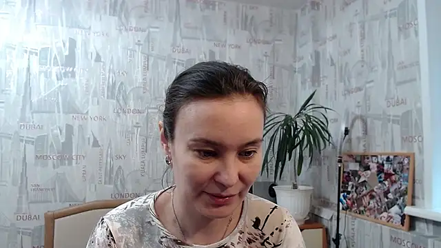 Snapshot of GinaQSoul chatting on February 2025 08:46:02 AM GinaQSoul online show from February 2025 08:46:02 AM