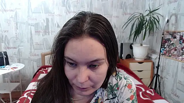 Snapshot of GinaQSoul chatting on February 2025 09:13:02 AM GinaQSoul online show from February 2025 09:13:02 AM