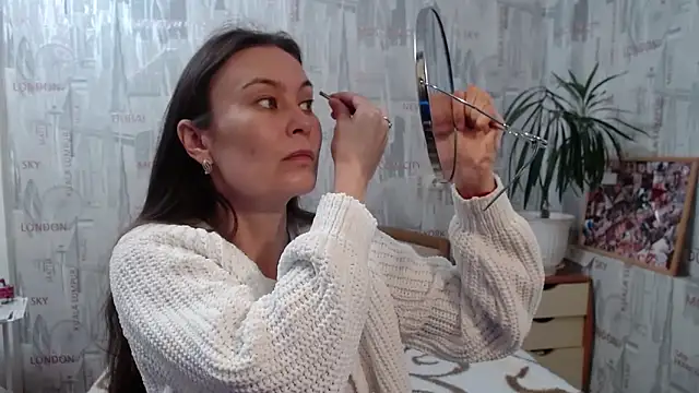 Snapshot of GinaQSoul chatting on September 2025 10:49:01 AM GinaQSoul online show from September 2025 10:49:01 AM