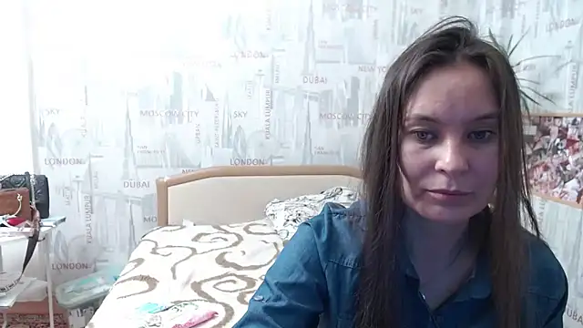 Snapshot of GinaQSoul chatting on October 2025 03:44:02 PM GinaQSoul online show from October 2025 03:44:02 PM