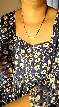 Snapshot of MumbaiMaskGirl chatting on December 2024 11:29:01 AM MumbaiMaskGirl online show from December 2024 11:29:01 AM