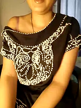 Snapshot of MumbaiMaskGirl chatting on December 2024 11:34:01 AM MumbaiMaskGirl online show from December 2024 11:34:01 AM