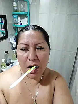Snapshot of Brenda_Berck_ chatting on March 2025 12:39:02 PM Brenda Berck online show from March 2025 12:39:02 PM
