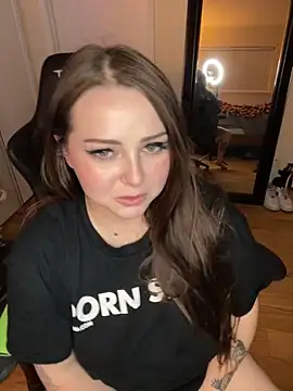 Kira tattoo online show from February 2025 05:47:02 AM