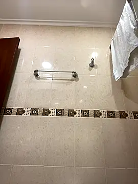 Fancyxlove online show from November 2025 12:42:02 PM