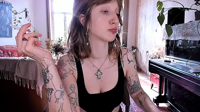 Snapshot of Miranda2_0 chatting on January 2025 08:20:02 AM Miranda2 0 online show from January 2025 08:20:02 AM