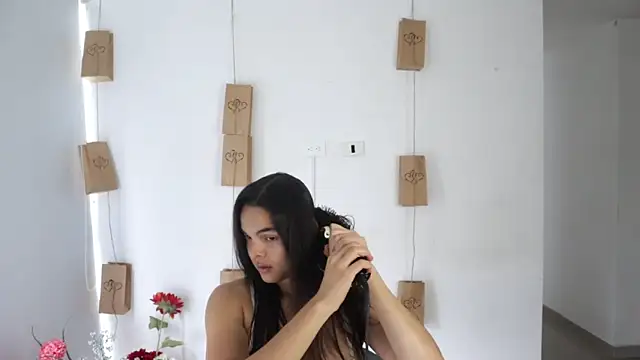  Vahos  online show from February 2025 05:48:01 PM