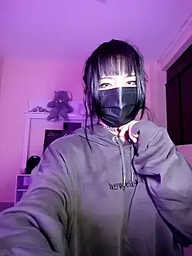 Snapshot of Latin_summer chatting on December 2024 05:48:01 AM Latin summer online show from December 2024 05:48:01 AM