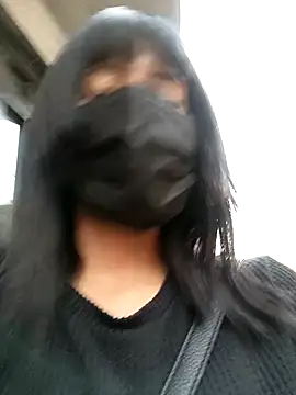 Snapshot of Latin_summer chatting on December 2024 11:16:01 PM Latin summer online show from December 2024 11:16:01 PM