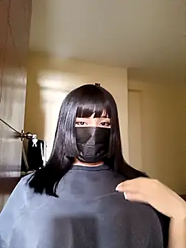 Snapshot of Latin_summer chatting on February 2025 08:30:02 PM Latin summer online show from February 2025 08:30:02 PM