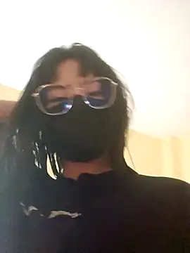 Snapshot of Latin_summer chatting on October 2025 09:42:02 PM Latin summer online show from October 2025 09:42:02 PM