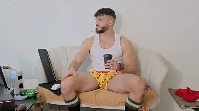 MauroTwin online show from November 2025 06:18:02 PM