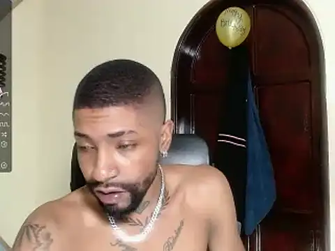 kilian xx online show from February 2025 01:08:02 PM