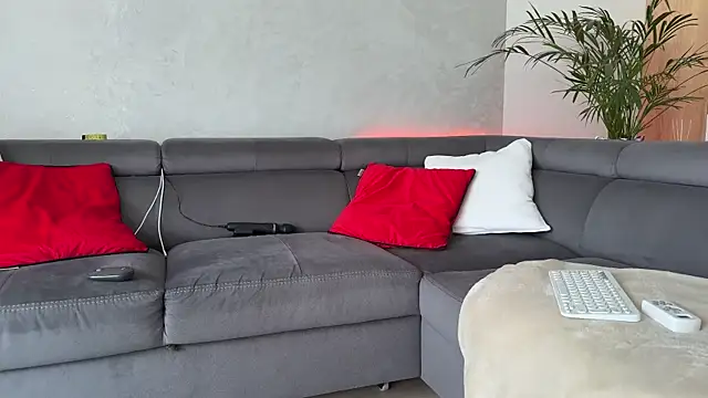 Snapshot of Anna_Passion chatting on September 2025 07:45:02 AM Anna Passion online show from September 2025 07:45:02 AM