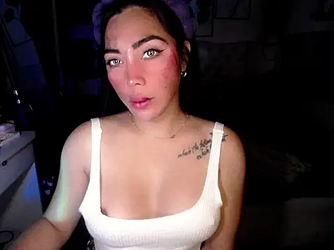 Snapshot of kristinestar chatting on March 2026 11:18:01 PM kristinestar online show from March 2026 11:18:01 PM