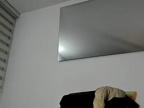 Snapshot of foxy-porn1 chatting on February 2025 01:33:01 AM foxy-porn1 online show from February 2025 01:33:01 AM