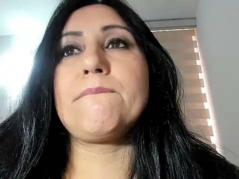 Snapshot of foxy-porn1 chatting on September 2025 05:47:02 PM foxy-porn1 online show from September 2025 05:47:02 PM