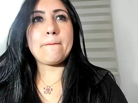 Snapshot of foxy-porn1 chatting on October 2025 10:19:02 PM foxy-porn1 online show from October 2025 10:19:02 PM