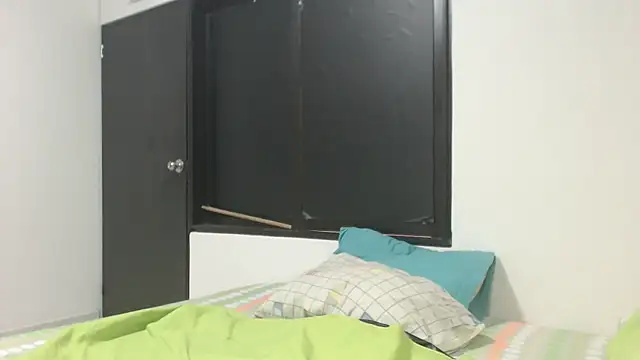 camilahot23 online show from November 2025 07:17:01 PM