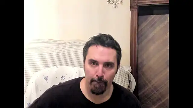 Metalstud online show from November 2025 05:40:02 AM