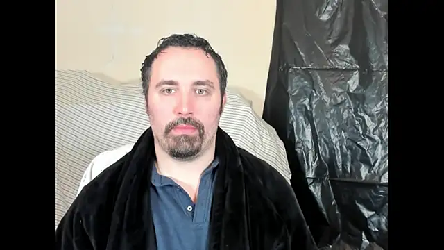 Metalstud online show from November 2025 03:01:02 AM