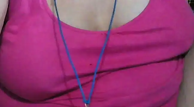 Snapshot of giga-bite chatting on February 2025 07:10:02 PM giga-bite online show from February 2025 07:10:02 PM