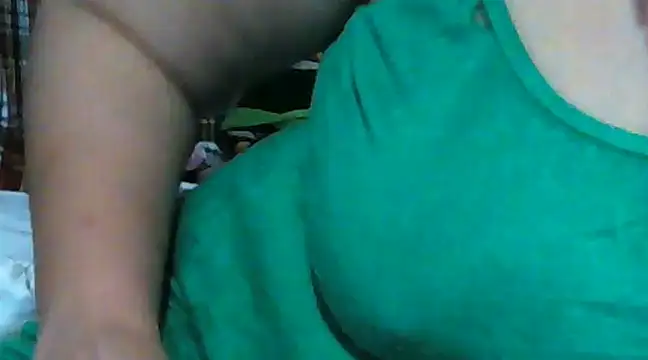 Snapshot of giga-bite chatting on March 2025 06:39:02 PM giga-bite online show from March 2025 06:39:02 PM