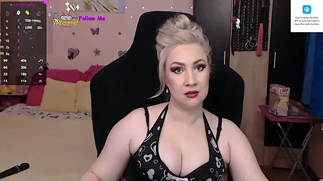 Snapshot of MissLexyGold chatting on February 2025 04:44:01 PM MissLexyGold online show from February 2025 04:44:01 PM