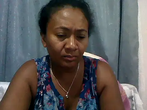 sexyladii online show from October 2025 05:56:01 PM