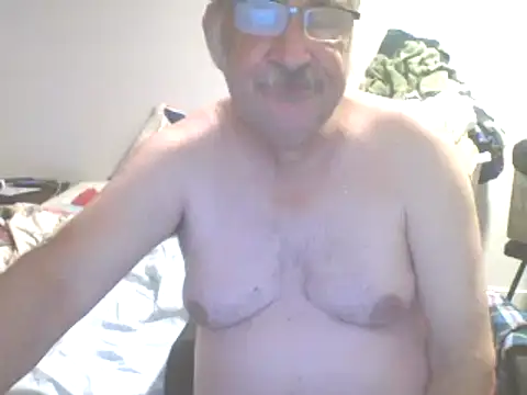 Snapshot of skbimale chatting on February 2025 01:47:01 AM skbimale online show from February 2025 01:47:01 AM