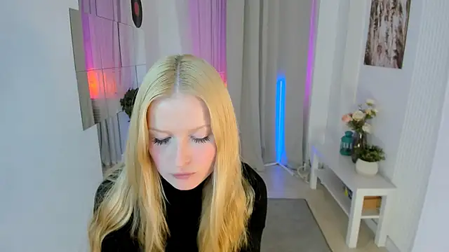 Laly Peach online show from September 2025 11:34:01 AM