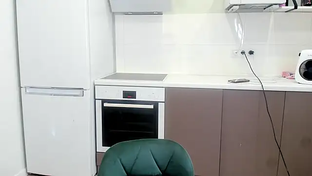 Your Masha online show from October 2025 08:58:02 AM