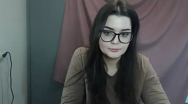 ohhhMie online show from February 2025 05:01:02 PM