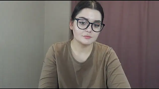 ohhhMie online show from February 2025 04:14:02 PM