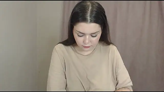 ohhhMie online show from October 2025 01:30:02 PM