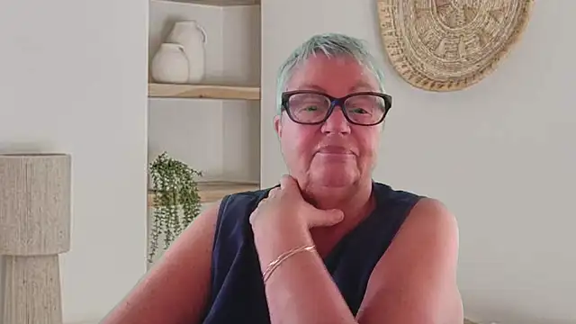 Snapshot of GrannyChrissy68 chatting on May 2026 12:32:01 PM GrannyChrissy68 online show from May 2026 12:32:01 PM