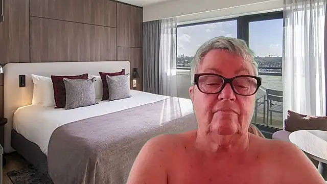 Snapshot of GrannyChrissy68 chatting on May 2026 01:17:02 PM GrannyChrissy68 online show from May 2026 01:17:02 PM