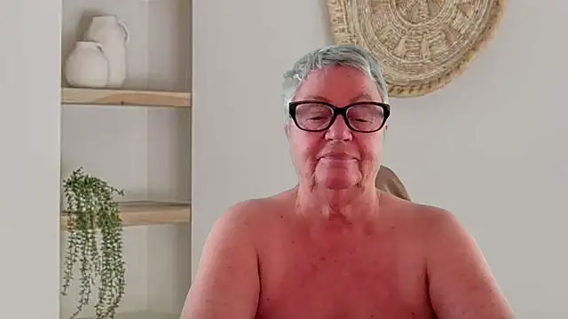 Snapshot of GrannyChrissy68 chatting on May 2026 02:15:02 PM GrannyChrissy68 online show from May 2026 02:15:02 PM
