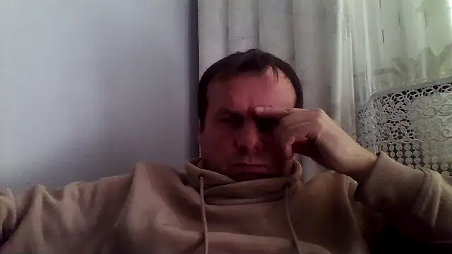 Snapshot of grzes19763 chatting on May 2026 08:34:01 AM grzes19763 online show from May 2026 08:34:01 AM