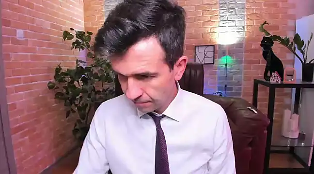 SteveTiger online show from January 2025 12:05:02 PM